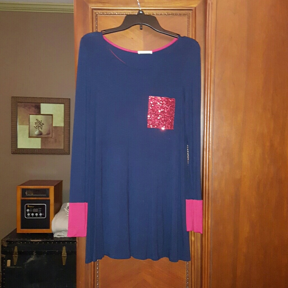 Red & Navy long shirt